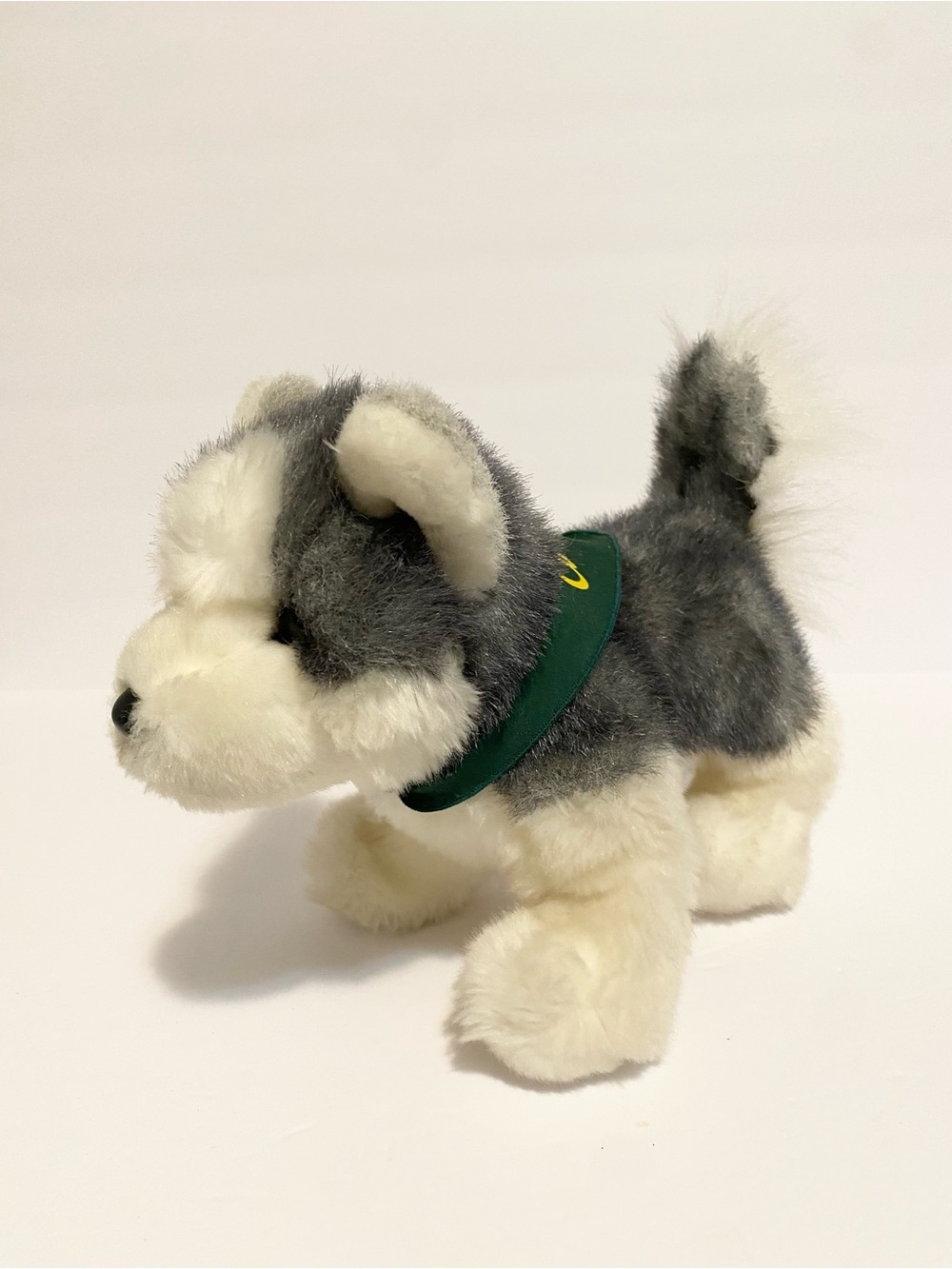 Douglas Cabelas Husky Puppy Dog Plush Toy 10" Stuffed Animal Soft Bandana